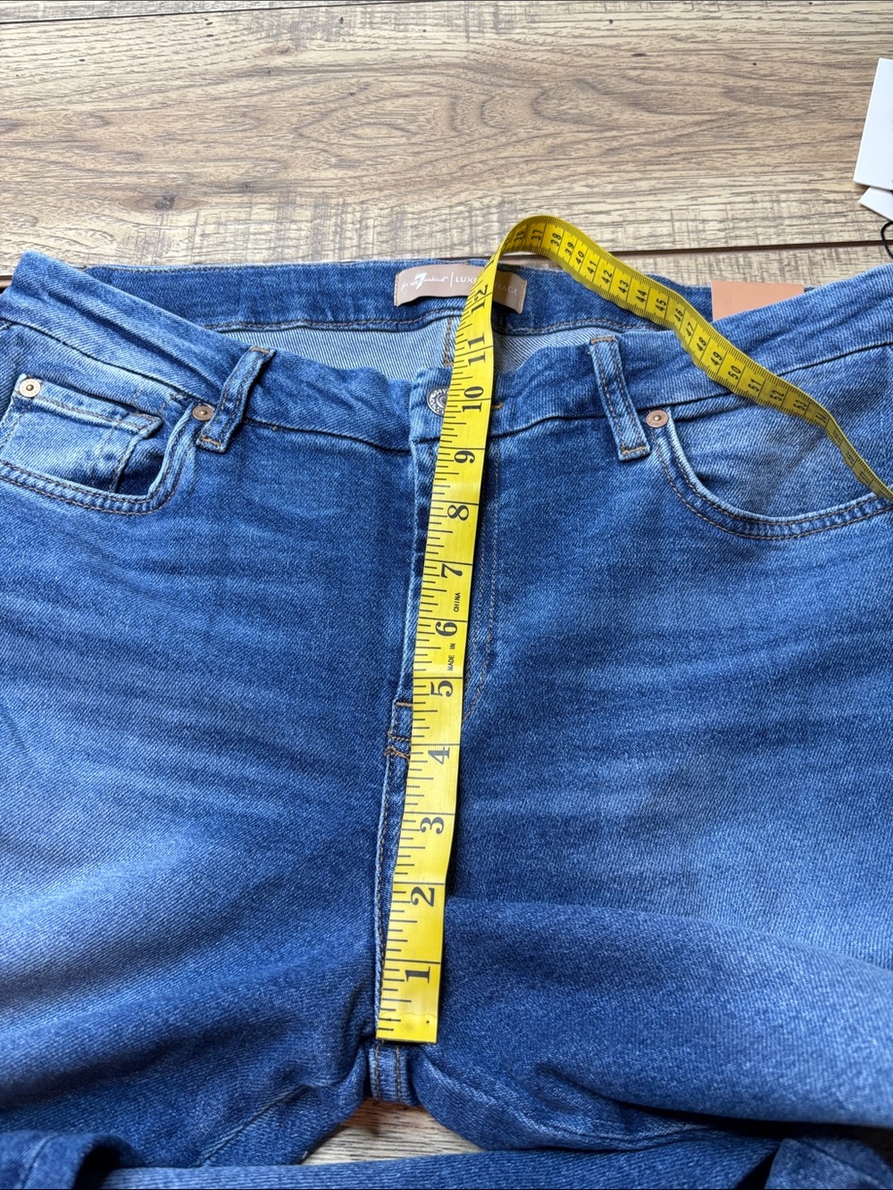 Women's Seven for all Mankind Kimmie Boot— Cut Jeans Medium Blue Size 32 NWT - Picture 10 of 10
